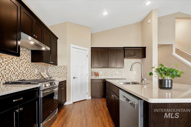 10160 W Threadgrass Street, Star, ID 83669