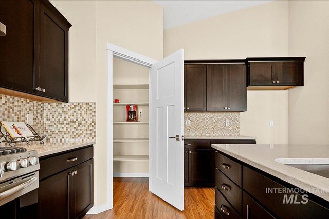 10160 W Threadgrass Street, Star, ID 83669