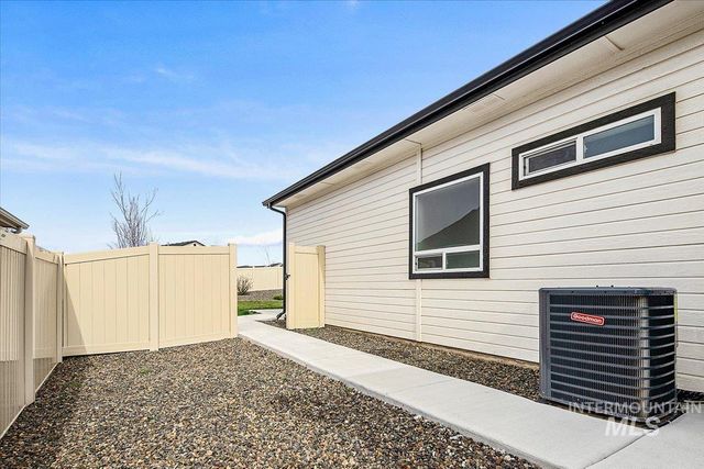 10160 W Threadgrass Street, Star, ID 83669