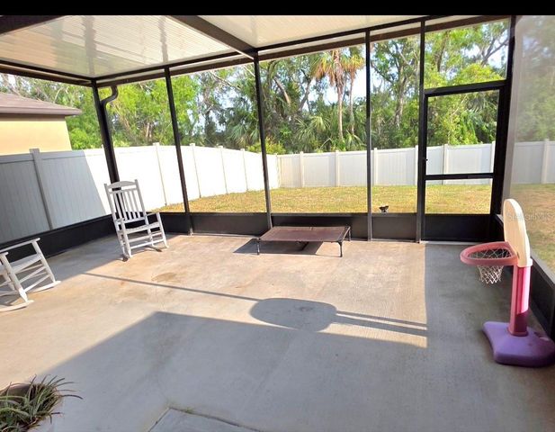 1561 FLOWER DUST DRIVE, Ruskin, FL 33570