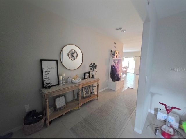 1561 FLOWER DUST DRIVE, Ruskin, FL 33570