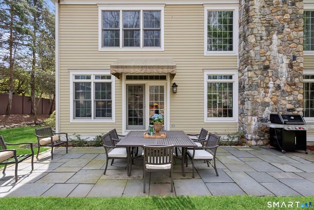 166 Edward Place, Stamford, CT 06905