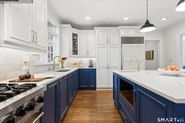 166 Edward Place, Stamford, CT 06905