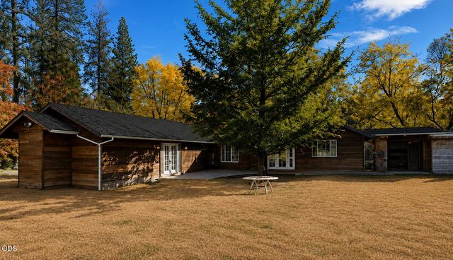 5118 Williams Highway, Grants Pass, OR 97527