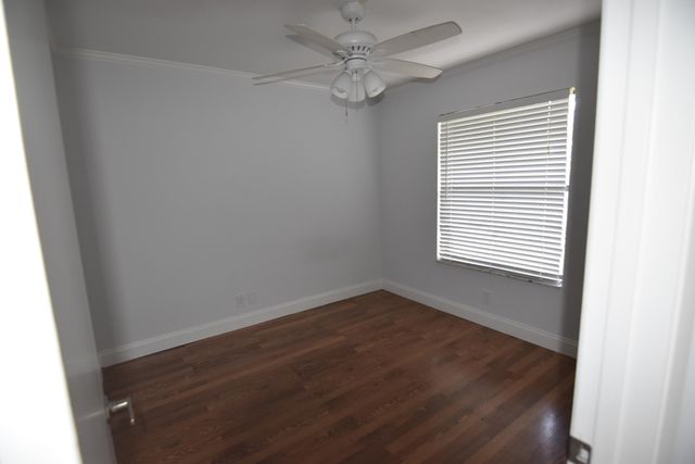 21895 Lake Forest Circle 102, Boca Raton, FL 33433