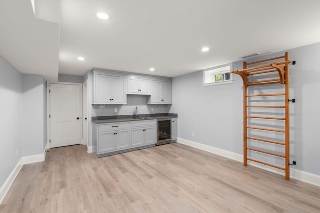 55 Oakdale Ave, Weston, MA 02493