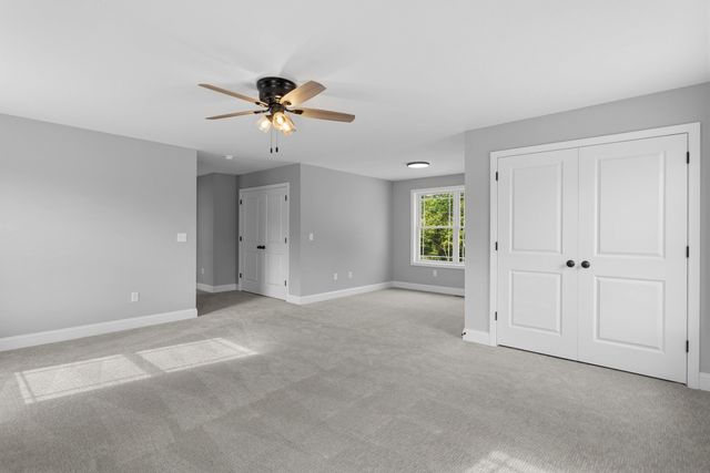 17 Bernice Street, Hooksett, NH 03106