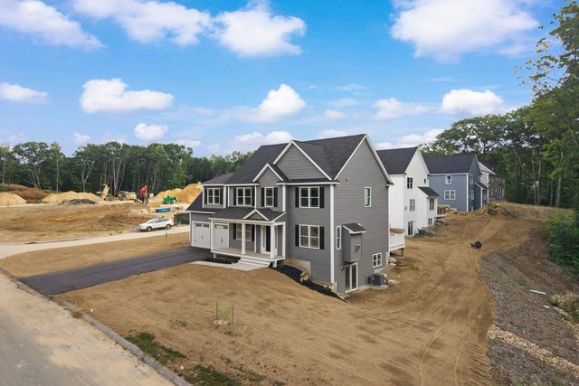 17 Bernice Street, Hooksett, NH 03106