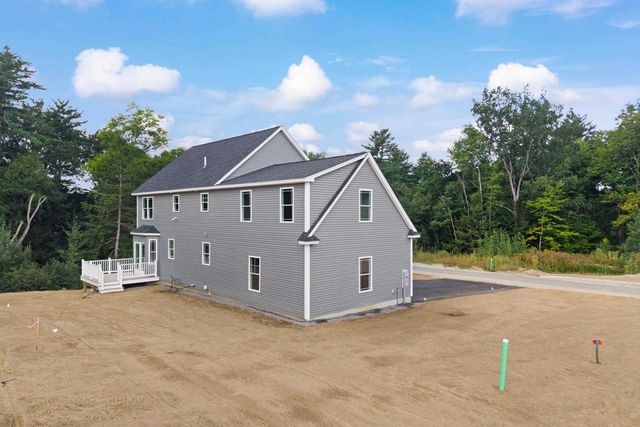 17 Bernice Street, Hooksett, NH 03106