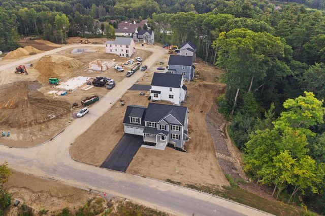 17 Bernice Street, Hooksett, NH 03106
