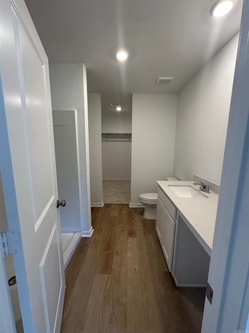 8104 Chesapeake Trail, Bauxite, AR 72011