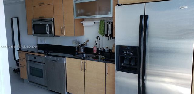 60 SW 13th Street 1621, Miami, FL 33130