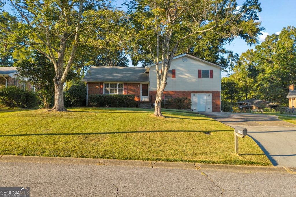 840 Sherwood Drive, Jonesboro, GA 30236 — photo 2
