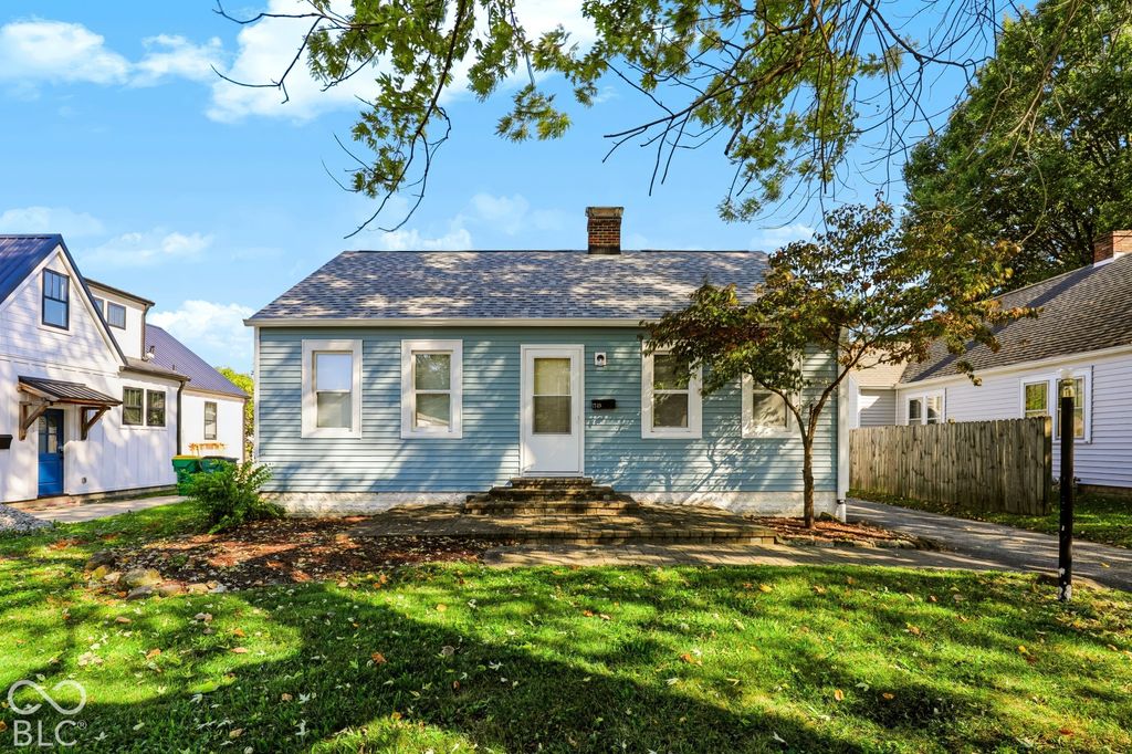 1749 Christopher Lane, Indianapolis, IN 46224