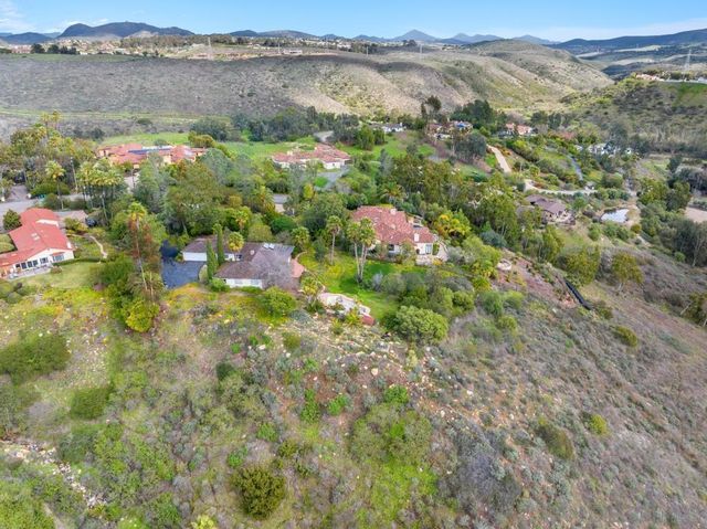 16574 Zumaque, Rancho Santa Fe, CA 92067