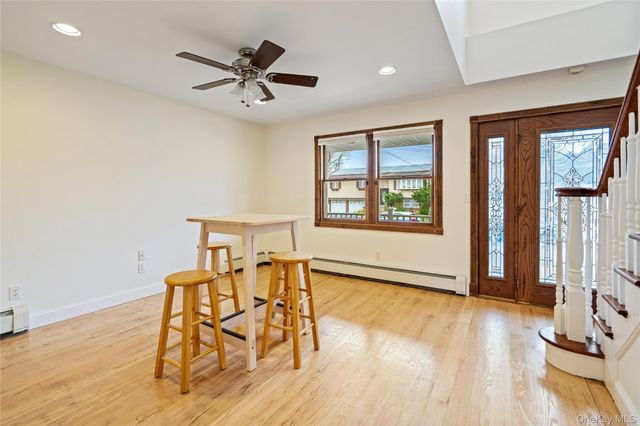 303 Sherbrooke Road, Lindenhurst, NY 11757