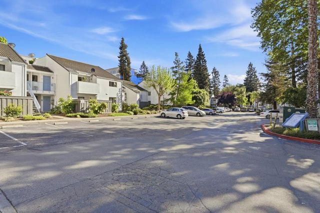 1055 N Capitol Avenue 98, San Jose, CA 95133