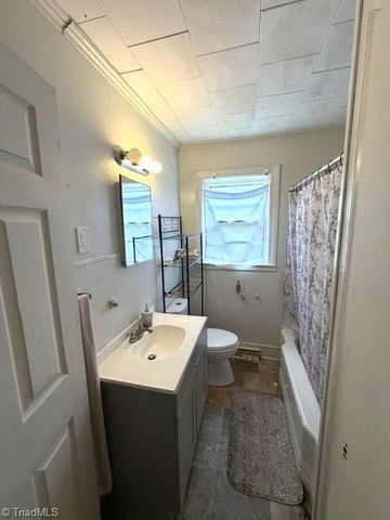 326 Northwood Drive, Asheboro, NC 27203