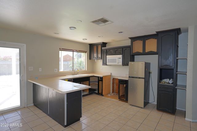 709 E HALIFAX Street, Mesa, AZ 85203