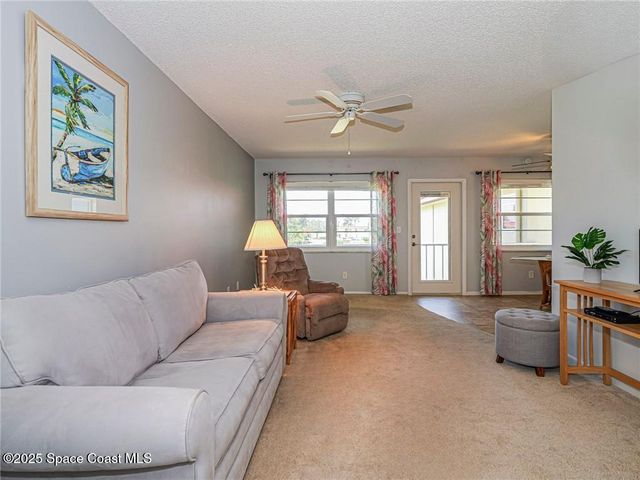 66 Woodland Drive 203, Vero Beach, FL 32962