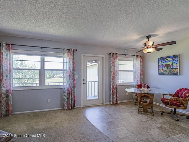 66 Woodland Drive 203, Vero Beach, FL 32962