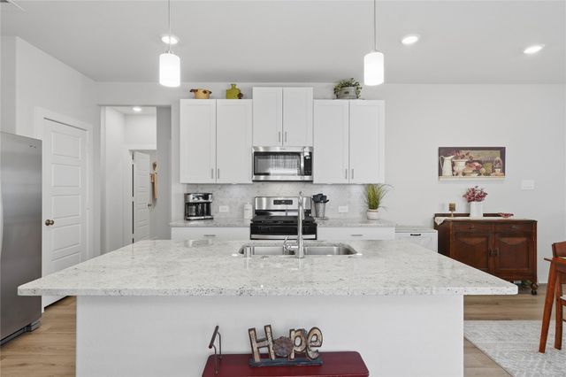 1713 Cayden Oak Lane, Conroe, TX 77304