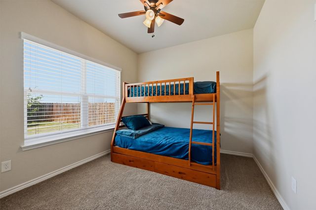 816 E Northside Drive, Pilot Point, TX 76258