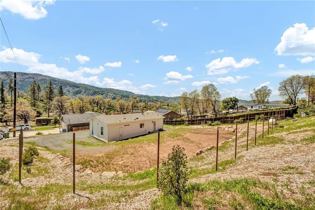 9447 Angelly, Cobb, CA 95426
