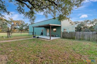 2133 County Road 125, Edna, TX 77957