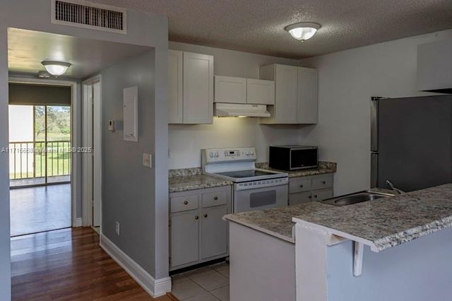 1727 W Meadows Cir W 1727, Boynton Beach, FL 33436