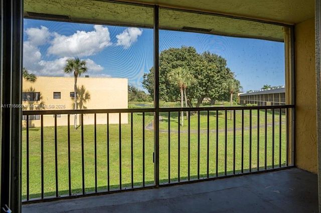 1727 W Meadows Cir W 1727, Boynton Beach, FL 33436