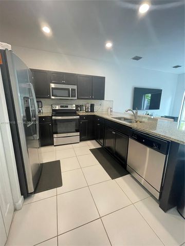 11538 SW 248th Ter 248, Homestead, FL 33032