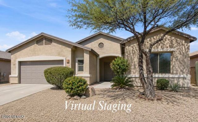 8286 W Calle Sancho Panza, Tucson, AZ 85757