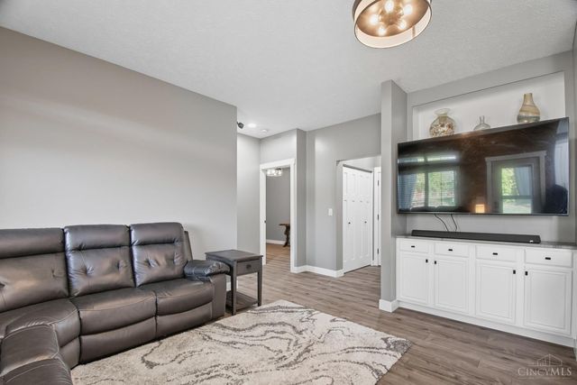 1200 Captains Bridge, Washington Twp, OH 45458