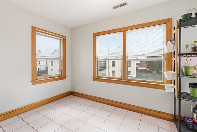 4-6 Jensen 6, Watertown, MA 02472