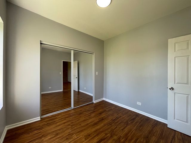 1148 N HARDING Avenue 3, Chicago, IL 60651