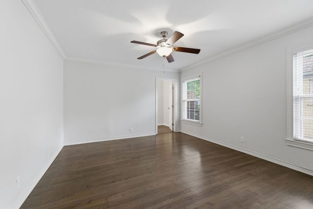 2725 Ryan Place Drive, Fort Worth, TX 76110