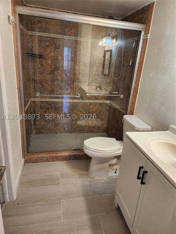 10115 NW 9th St Cir 6-106, Miami, FL 33172