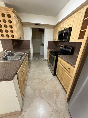 10115 NW 9th St Cir 6-106, Miami, FL 33172