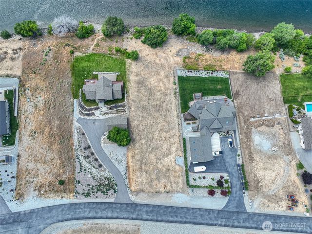 27 N Shore Drive, Orondo, WA 98843