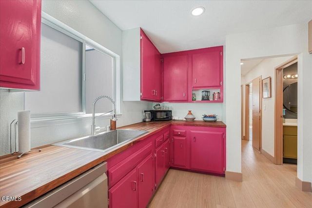 1357 Edgewood Way, Oxnard, CA 93030