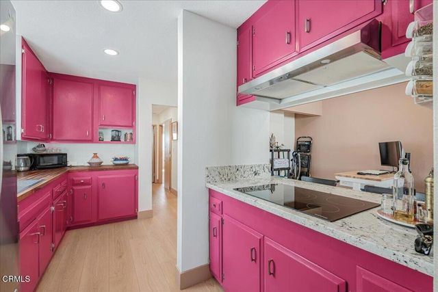 1357 Edgewood Way, Oxnard, CA 93030