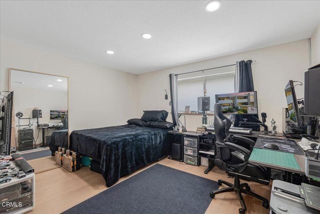 1357 Edgewood Way, Oxnard, CA 93030