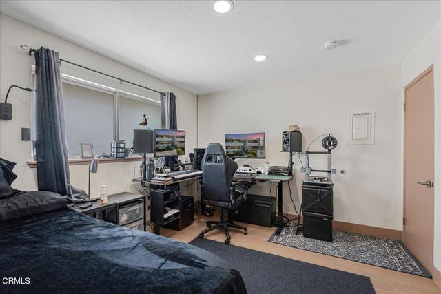 1357 Edgewood Way, Oxnard, CA 93030