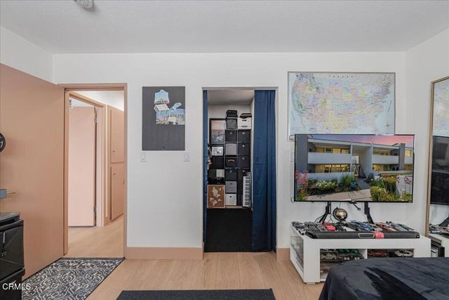 1357 Edgewood Way, Oxnard, CA 93030