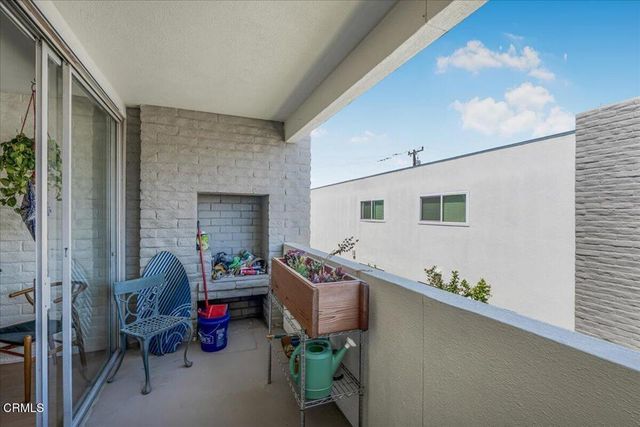1357 Edgewood Way, Oxnard, CA 93030