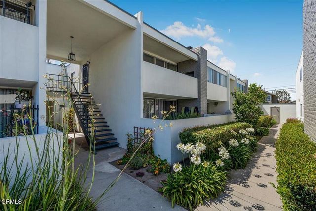 1357 Edgewood Way, Oxnard, CA 93030