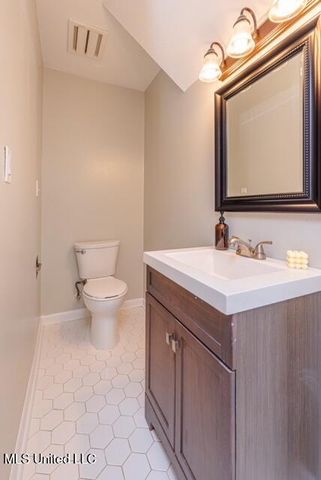 5477 River Thames Place, Jackson, MS 39211