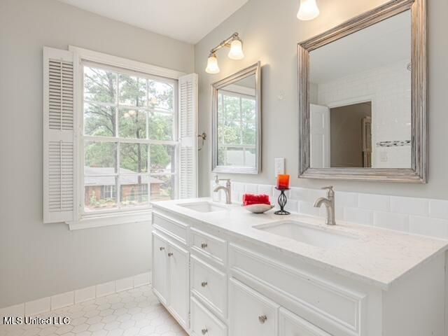 5477 River Thames Place, Jackson, MS 39211