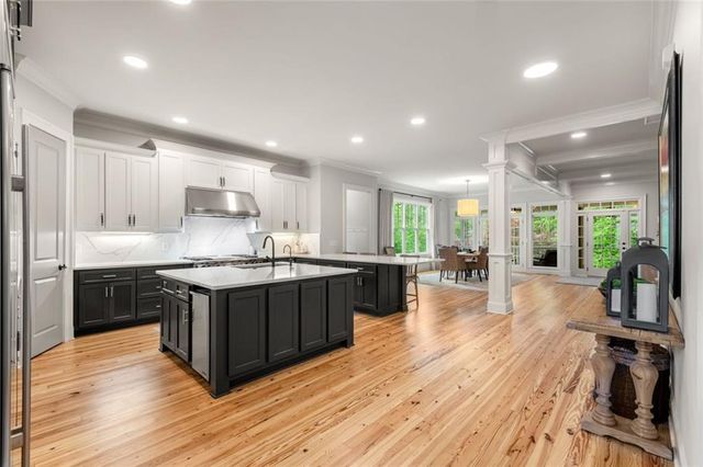 2853 Bernard Lane SE, Smyrna, GA 30080